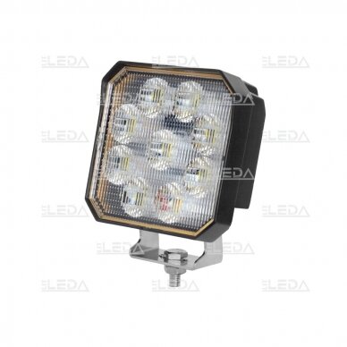 LED darbo žibintas 35W; 3800 lm; (9x5W plataus spindulio); apsauga nuo perkaitimo; ECE R10 1